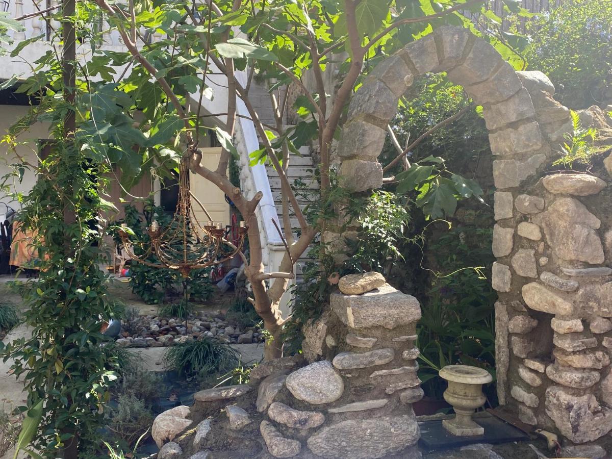 세렛 Sculptors Retreat 아파트 외부 사진